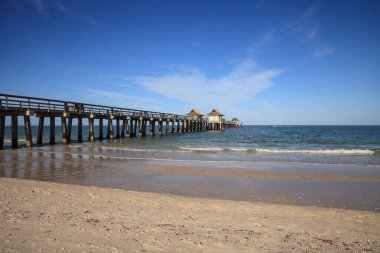 Napoli, Florida, ABD - 9 Mayıs 2020: Napoli Limanı, Florida 'daki Covid 19 virüsü salgını nedeniyle kapatıldıktan sonra boşaltıldı