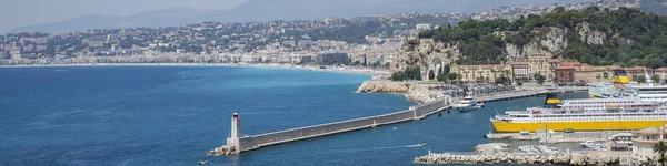 Bağlantı noktası ve Nice sahil görünümü