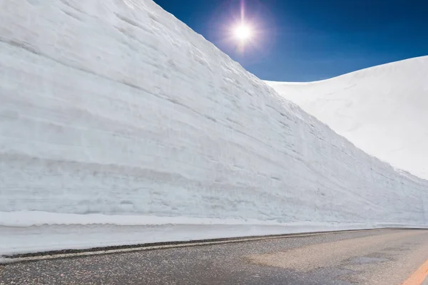 Tateyama Kurobe Alpine Διαδρομή Και Όμορφο Τοπίο Θέα Χιονισμένα Βουνά — Φωτογραφία Αρχείου