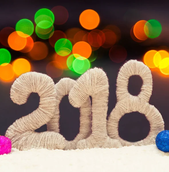 Arka planda, 2018, arka planda çelenk mutlu yeni yılını