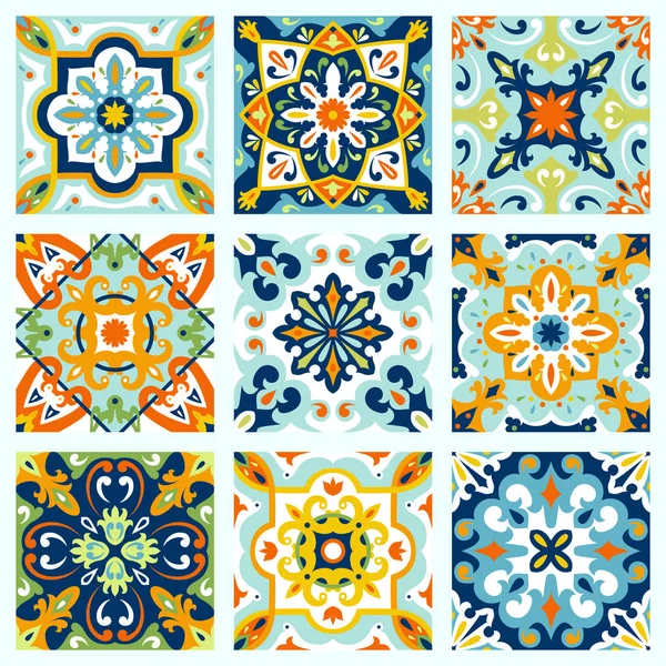 Set with Beautiful seamless ornamental tile background. — Stock Vector