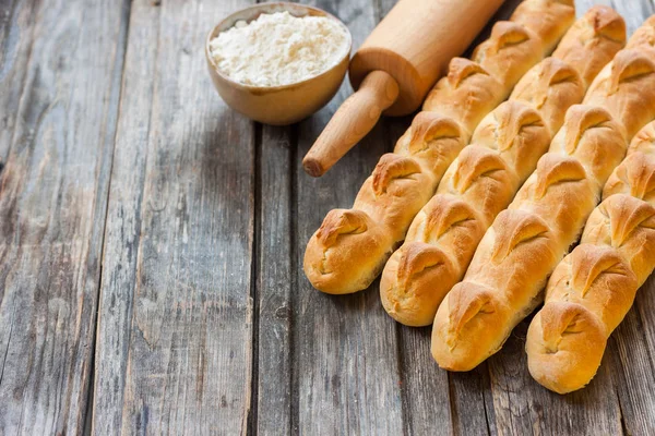 Baguette with original molding "Tail of the Dragon" — Stock Photo, Image