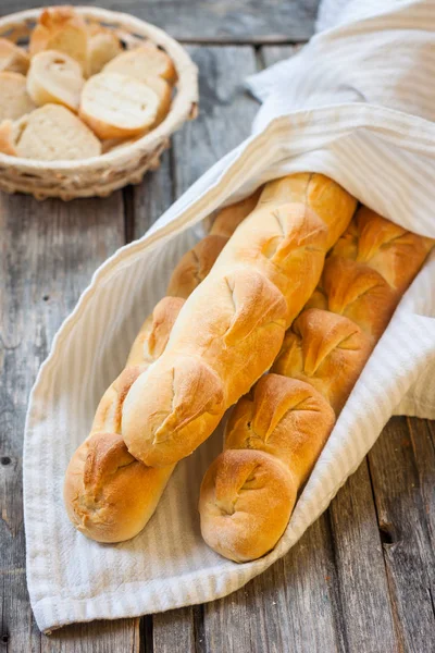 Baguette con moldura original "Cola del Dragón " — Foto de Stock