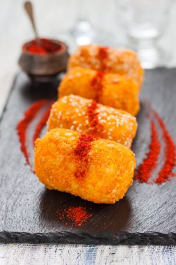 Patates kroket gevrek tava