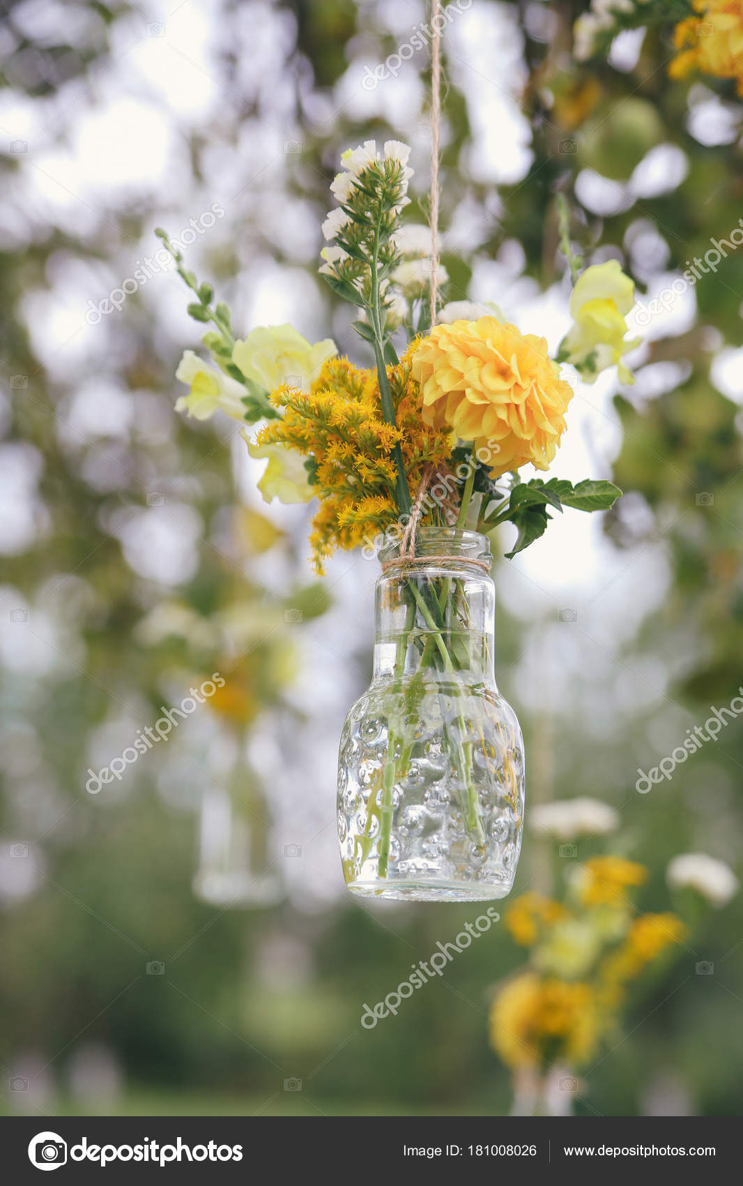 Original Wedding Floral Decoration Form Mini Vases Bouquets