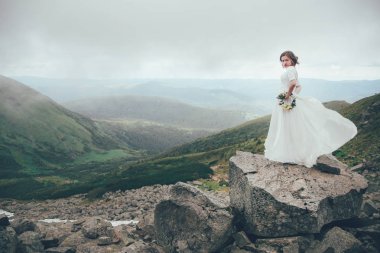 Gelini dağlarda. Düğün