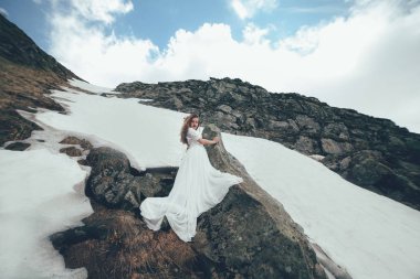 Gelini dağlarda. Düğün