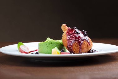 ızgara tavuk püresi ıspanak patates ile