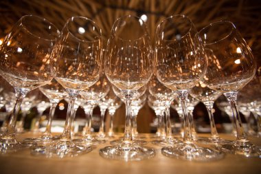 Şarap bardakları inwarm hafif çatı Restoran