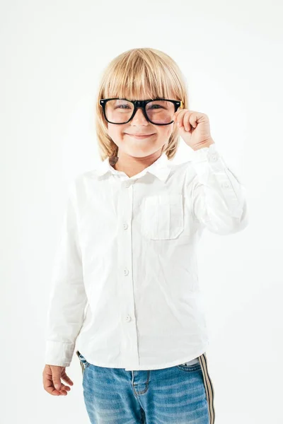 Smart Boy Ist Absolvent Schüler Mit Brille — Stockfoto