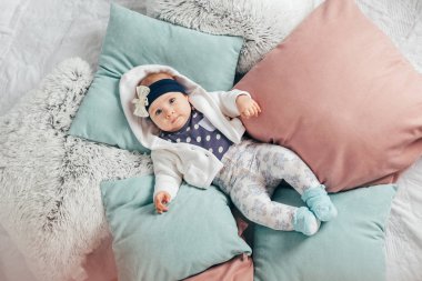 Çok güzel iki aylık güzel kız bebek