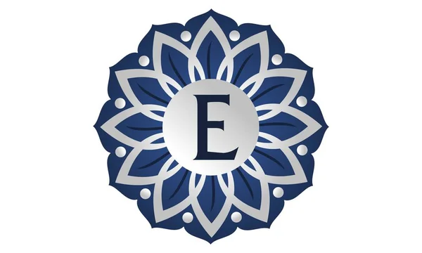 Квітка Елегантна ікона Початкова Е — стоковий вектор