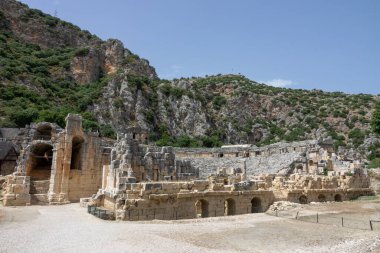 Antalya ilinin Demre kentindeki antik Myra kentinin Yunan-Roma amfitiyatrosunun kalıntıları. Türkiye 'de turistik merkezler
