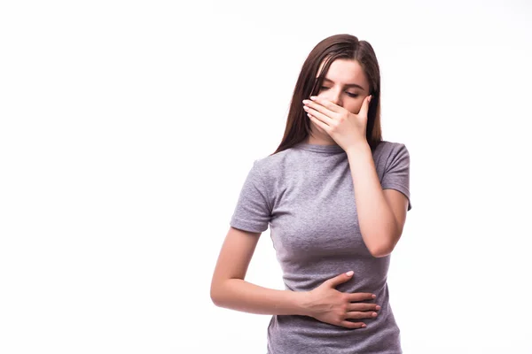 Mujer enferma a punto de tirar, vomitar, vomitar retch, lanzar aislado sobre fondo blanco . — Foto de Stock