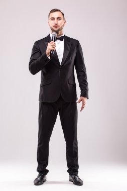 Şovmen görüşmeci