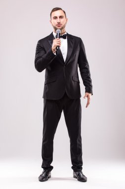 Şovmen görüşmeci