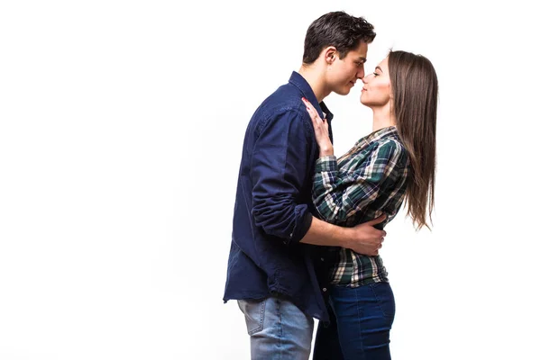 Пара обнимашек и поцелуев Лицензионные Стоковые Фото