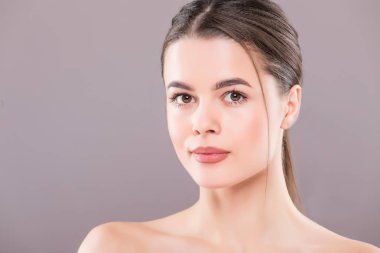 Güzel kız yüzü. Mükemmel cilt