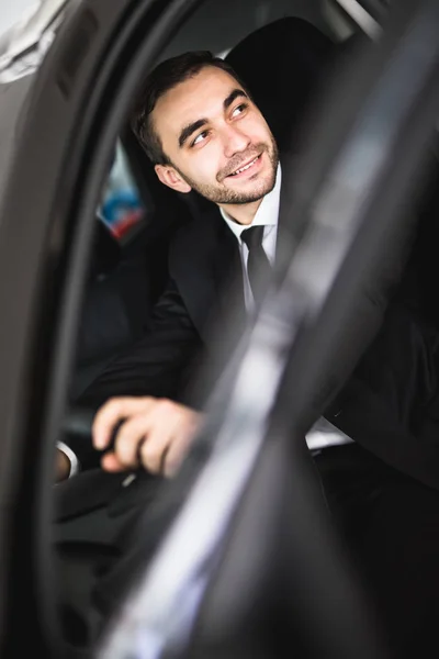 Attractive elegant happy man drive good car — Stock Photo, Image