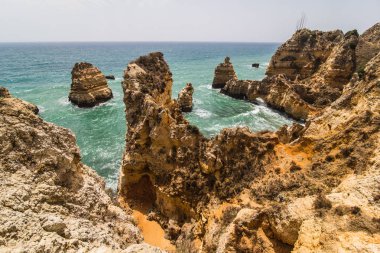 Praia harika manzarasını yapmak içinde camilo Portekiz güneyinde nın en güzel plajlarından birinde lagos