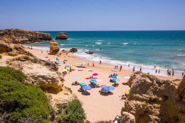 Sao Rafael beach Albufeira, Algarve bölgesinde, Portekiz