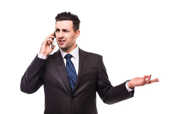 Hombre de negocios elegante y moderno hablando en su teléfono en blanco — Foto de Stock