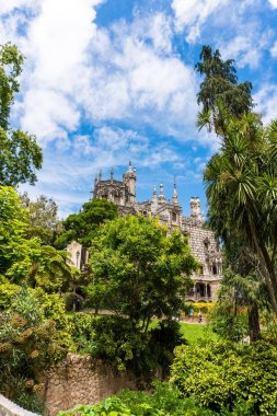 Sintra, Portekiz - Haziran, 2017. Quinta da Regaleira kültürel peyzaj Sintra Portekiz içinde Unesco tarafından dünya mirası olduğunu 