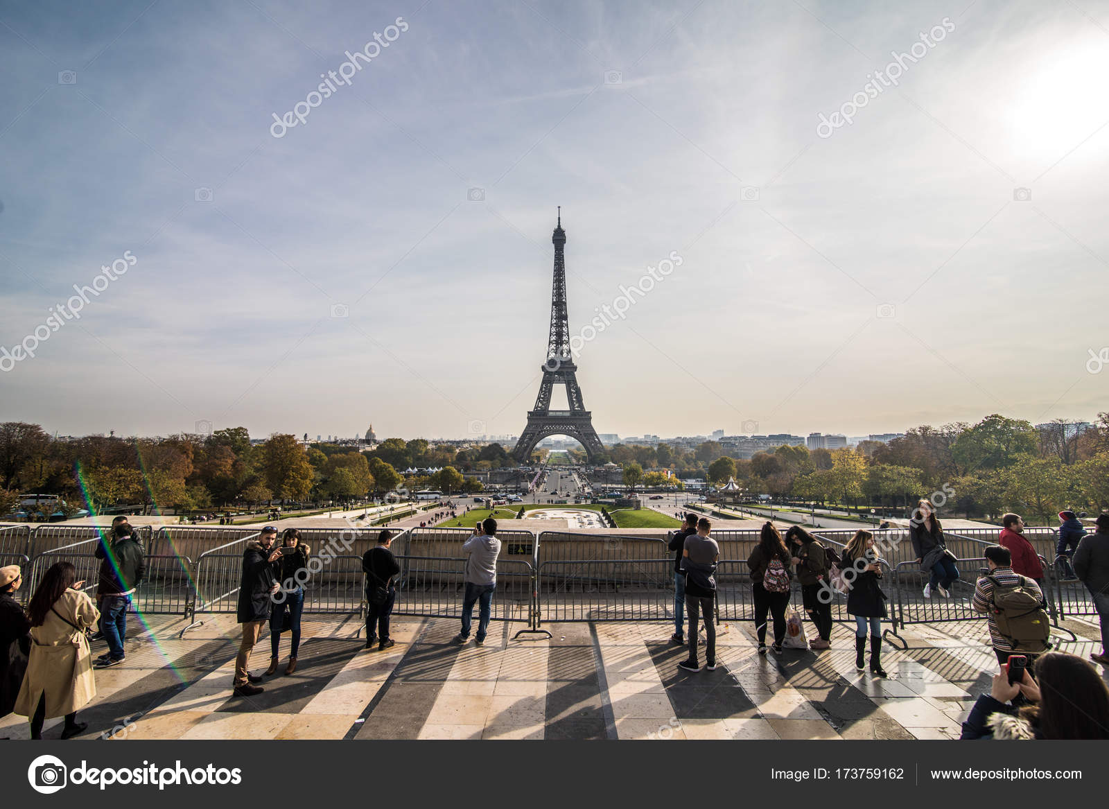Paris France November 2017 Eiffel Tower On Sunny Day Paris France November 2017 Eiffel Tower On Sunny Day
