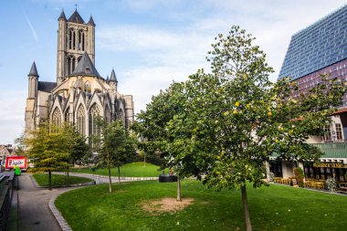 Ghent, Belçika - Kasım, 2017: Mimari Gent şehir merkezi. Ghent ortaçağ şehir ve Belçika turist varış noktası değil.