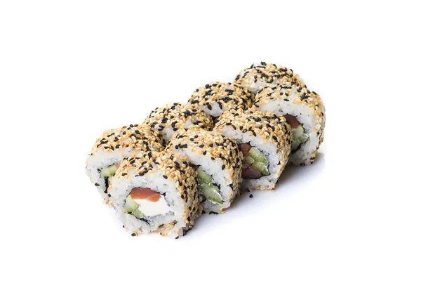 Sushi Roll montado sobre fondo blanco aislado. Comida de sushi . — Foto de Stock