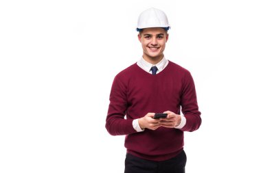 cep telefonunu beyaz bir arka plan üzerinde erkek mimar