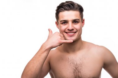 El hareketi ve ona beyaz arka plan üzerinde izole soruyorsun neşeli yakışıklı adam