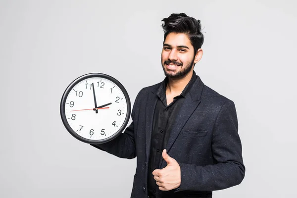 흰색 배경에 고립 된 시계와 인도의 비즈니스 남자의 초상화 — 스톡 사진