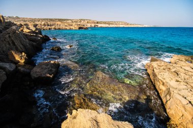 Polis kenti yakınlarındaki Mavi Göl manzarası, Akamas Yarımadası Ulusal Parkı, Kıbrıs