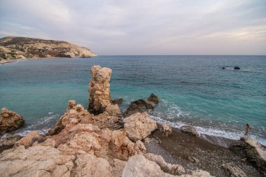 Aşk kumsalı. Afrodit Kayası, Afrodit 'in Paphos City yakınlarındaki doğduğu yer. Kıbrıs adası