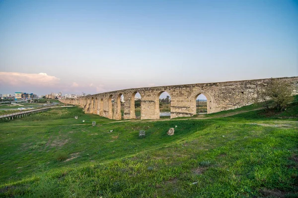 Larnaca Kıbrıs Için Eski Kamares Kemeri — Stok fotoğraf