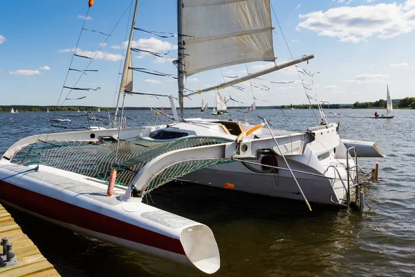 Moored catamaran with sail, regatta — Stock Photo, Image