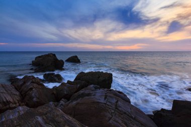 alacakaranlık gökyüzü denize, Phang Nga, Güney Tayland