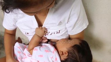 Emzirme kavramı, anne emzirme yeni doğan bebek