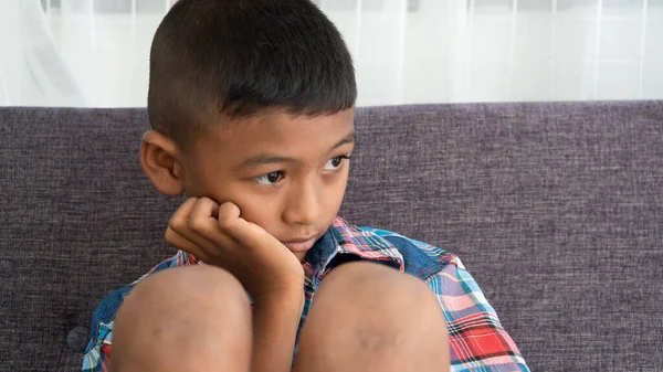 Menino Infeliz Triste — Fotografia de Stock