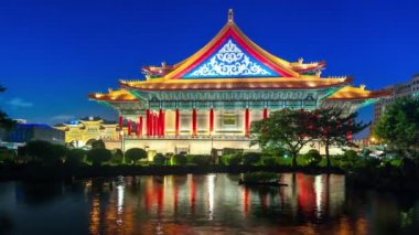 Ünlü Chiang Kai-Shek Memorial Hall. Özgürlük Meydanı, Taipei, Tayvan