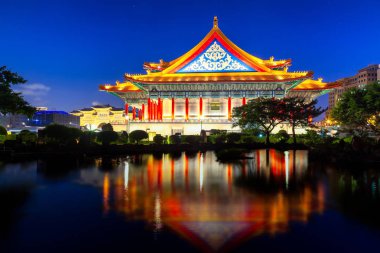 Ünlü Chiang Kai-Shek Memorial Hall. Özgürlük Meydanı, Taipei, Tayvan