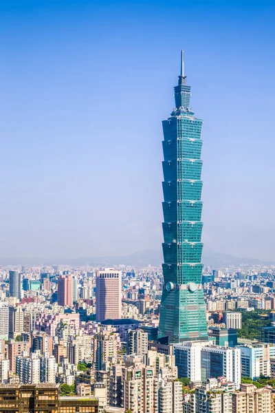 Panorámica de la ciudad de Taipei al amanecer — Foto de Stock
