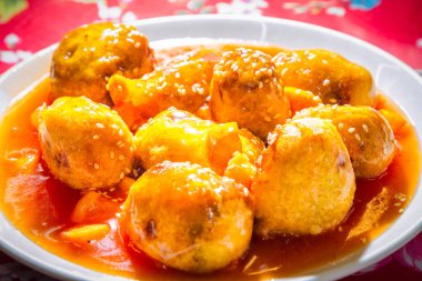 Vegan tatlı ve ekşi yedek 