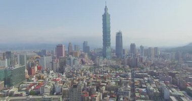 Taipei şehir finansal bölgesinin 4 k havadan görünümü
