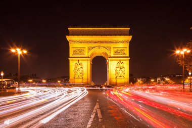 Zafer Takı - Şanzelize 'de Paris trafiği