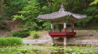 Pavyonlar alace Sarayı'nın Huwon (Secret Garden) içinde. Seoul, Güney Kore