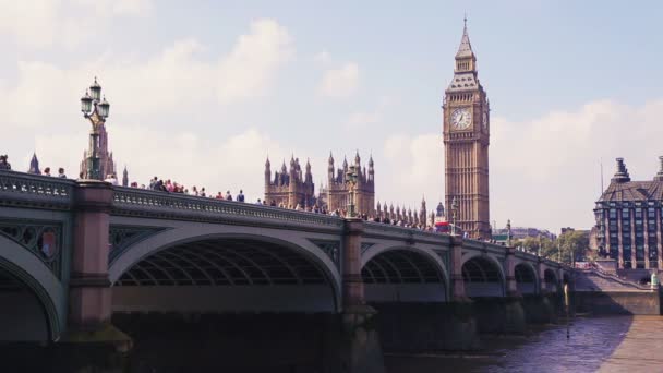 Big Ben Anglii Pierwszym Planie Historycznego Kultowego Londyńskiego Zabytku — Wideo stockowe