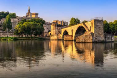 Saint-Bnezet, Avignon, Fransa 