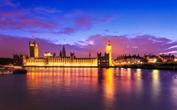 Büyük Ben Ngiltere Londra Nın Tarihi Simgesel Simgesinin Önünde — Stok fotoğraf